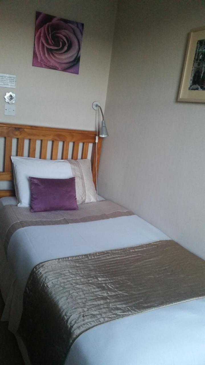Broomfield House Bed And Breakfast Earlston Exteriér fotografie